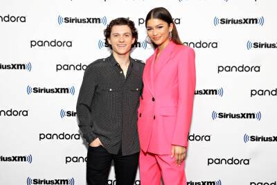 Zendaya And Tom Holland Want To Break Stereotypes About Tall Women - etcanada.com - county Hall