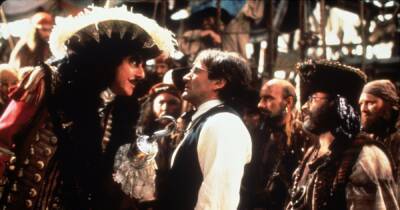 ‘Hook’ Cast: Where Are They Now? Julia Roberts, Robin Williams and More - www.usmagazine.com
