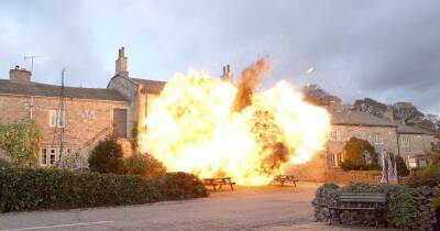 First images of Emmerdale Christmas Day fireball horror at The Woolpack - www.manchestereveningnews.co.uk