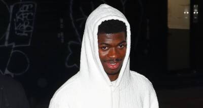 Lil Nas X Enjoys a Night Out with Friends in Harlem! - www.justjared.com - New York - city Harlem, state New York