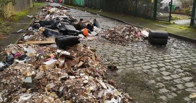 'They should be locked up in Strangeways': Outrage as fly-tippers dump heaps of rubbish outside Manchester allotments - www.manchestereveningnews.co.uk - Manchester