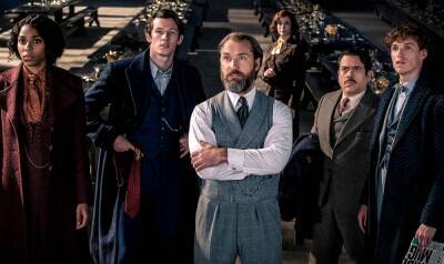 ‘Fantastic Beasts: The Secrets Of Dumbledore’ Trailer: The Wizarding World Goes To War In April - theplaylist.net