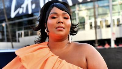 Lizzo Just Tried the Money Piece Hair Trend, and It Looks So Good - www.glamour.com