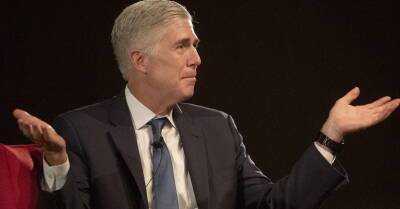 Gorsuch Cites Anti-Gay Masterpiece Cakeshop Ruling in Dissent Over Vaccine Mandate Religious Exemption Request - www.thenewcivilrightsmovement.com - New York