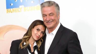 Hilaria Baldwin Says Husband Alec 'Shushed' Her During Labor Because He Was on the Phone - www.etonline.com