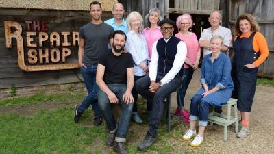 Jay Blades - ‘The Repair Shop’: BBC Restoration Series Heads To Discovery+ - deadline.com - Britain