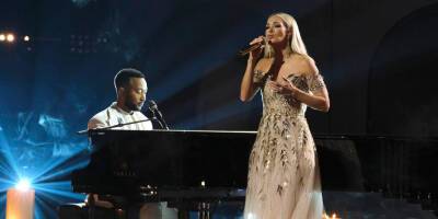 John Legend & Carrie Underwood Give Incredible Performance of 'Hallelujah' on 'The Voice' Finale - Watch! - www.justjared.com - Hollywood - city Universal