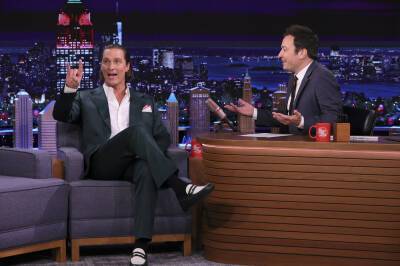 Matthew McConaughey And Jimmy Fallon Promise ‘This Christmas Will Be Different’ In New Holiday Song Featuring HAIM - etcanada.com - Texas