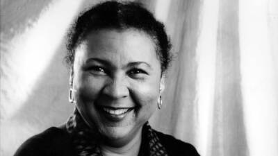 Bell hooks, Renowned Author and Feminist, Dead at 69 - www.etonline.com