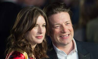 Jamie Oliver's wife Jools prepares for first Christmas with new addition - see family photo - hellomagazine.com