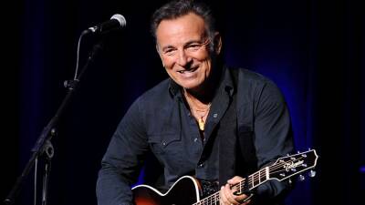 Bruce Springsteen - Bruce Springsteen Reportedly Sells Music Catalog for Roughly $500 Million to Sony Music - etonline.com