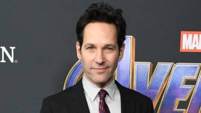Paul Rudd Jokes About Joining the 'Five-Timers Club' in New 'SNL' Promo - www.etonline.com - Britain