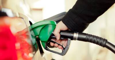 Garages 'not passing on fuel savings' to drivers as supply price drops 10p per litre - dailyrecord.co.uk - Britain