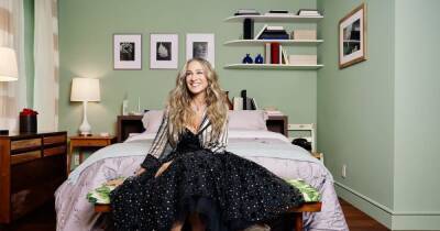 SATC’s Sarah Jessica Parker damaged her feet from wearing high heels for 18 hours a day - www.ok.co.uk