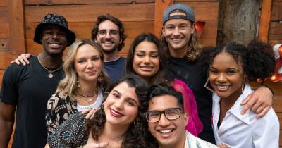 ‘Twentysomethings: Austin’ Cast: Meet the 8 Strangers Living Together on Netflix’s New Reality Show - www.usmagazine.com - Texas