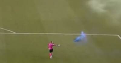 Rangers clash with Hibs brought to a halt as fans throw flares onto the pitch - www.dailyrecord.co.uk - Scotland