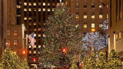 How to Watch ‘Christmas in Rockefeller Center': Is the Christmas Tree Lighting Streaming? - thewrap.com