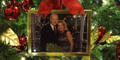 First Lady Jill Biden Reveals White House Christmas Decorations For 2021 - www.justjared.com - USA