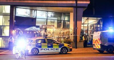 Man in his 30s dead after 'medical episode' at city centre cafe - www.manchestereveningnews.co.uk