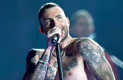 Adam Levine Reveals His New Face Tattoo Is Actually Fake - www.justjared.com