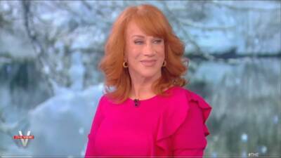 Kathy Griffin Rips CNN for ‘Misogyny’ in Firing Her but Bringing Back Jeffrey Toobin After Masturbation Scandal (Video) - thewrap.com