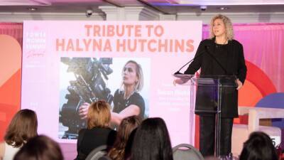 Alec Baldwin - Halyna Hutchins' Husband Matthew Attends Event Honoring Her Legacy in Film - etonline.com
