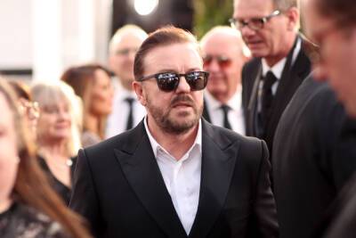 Ricky Gervais Says He’s Not Sorry For Making Fun Of Celebrities: ‘You Have To Provoke!’ - etcanada.com