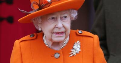 Queen 'cancels church visit' to avoid having to cancel Christmas at Sandringham - www.ok.co.uk - city Sandringham