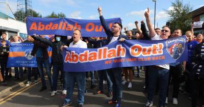 Oldham Athletic under fire for banning fans for 'promoting dislike' of owner Abdallah Lemsagam - www.manchestereveningnews.co.uk