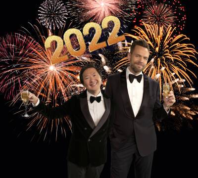 Fox Cancels ‘New Year’s Eve Toast & Roast 2022’ Due To Omicron - deadline.com