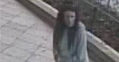 Police issue CCTV of woman they want to speak to after theft in shopping mall - www.manchestereveningnews.co.uk - Centre