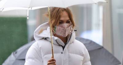 Jennifer Lopez Braves the Rainy Weather for Last-Minute Christmas Shopping at The Mall - www.justjared.com - city Century