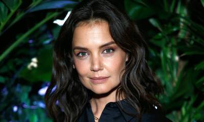 Katie Holmes shares heartbreaking loss in moving post - hellomagazine.com - USA