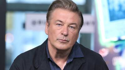Alec Baldwin - Alec Baldwin Thanks Fans Who Supported Him After Fatal 'Rust' Shooting - etonline.com