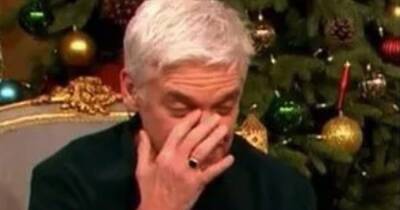 Phillip Schofield in tears as Holly Willoughby gives him incredibly thoughtful gift - www.ok.co.uk
