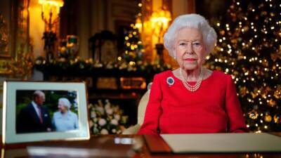 Queen Elizabeth Pays Tribute to Prince Philip With Christmas Brooch - www.etonline.com