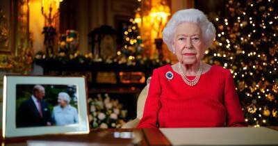 Queen pays emotional tribute to Prince Philip on first Christmas alone - www.manchestereveningnews.co.uk