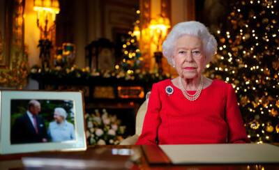 Queen Elizabeth Delivers Her Most Personal & Emotional Christmas Day Speech Yet - Read the Full Transcript - www.justjared.com