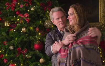‘A Castle For Christmas’ Review: Brooke Shields Tries To Buy A Castle From Cary Elwes - theplaylist.net