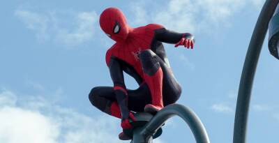 'Spider-Man: No Way Home' Is the First Pandemic Era Movie to Break $1 Billion Global Mark - www.justjared.com