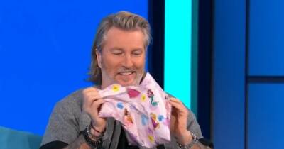 Robbie Savage gets special Christmas gift after son Charlie's Manchester United debut - www.manchestereveningnews.co.uk - Manchester