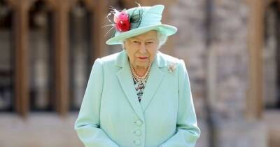 Queen safety fears expressed after 'crossbow intruder' sparked Christmas panic - www.dailyrecord.co.uk