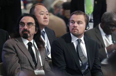 Leonardo Dicaprio - How Leonardo DiCaprio’s father landed a cameo role in ‘Licorice Pizza’ - nypost.com - New York