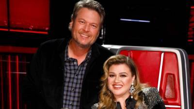 Blake Shelton Calls Kelly Clarkson the 'Second Worst' Coach on 'The Voice' Ever - www.etonline.com