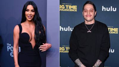 Pete Davidson - Kim Kardashian - Kim Kardashian ‘Likes’ Pete Davidson’s Sister’s Photo With The Comedian As Romance Heats Up - hollywoodlife.com - New York