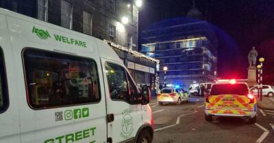 Edinburgh street rammy and report of spiking as cops rush to scene - www.dailyrecord.co.uk