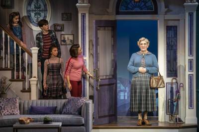 ‘Mrs. Doubtfire’ Broadway Review: What A Drag It Is When A Premise Gets Old - deadline.com