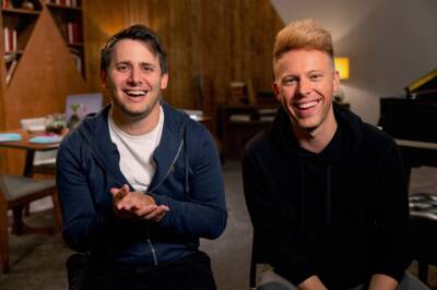 ‘Dear Evan Hansen,’ ‘La La Land’ Songwriters Benj Pasek and Justin Paul Launch Theater Music Class With Monthly (EXCLUSIVE) - variety.com