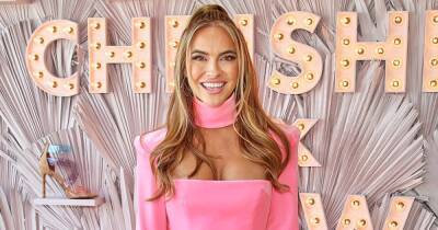 Chrishell Stause - Selling Sunset’s Chrishell Stause Clarifies Rumors She Was Born in a Gas Station: ‘I Hate to Disappoint’ - usmagazine.com