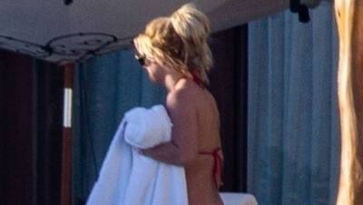 Britney Spears - Sam Asghari - Britney Spears Rocks Red Bikini On Sexy Cabo Birthday Vacation With Sam Asghari – Photo - hollywoodlife.com - Mexico - county Lucas